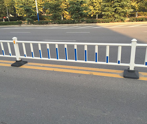 道路護欄